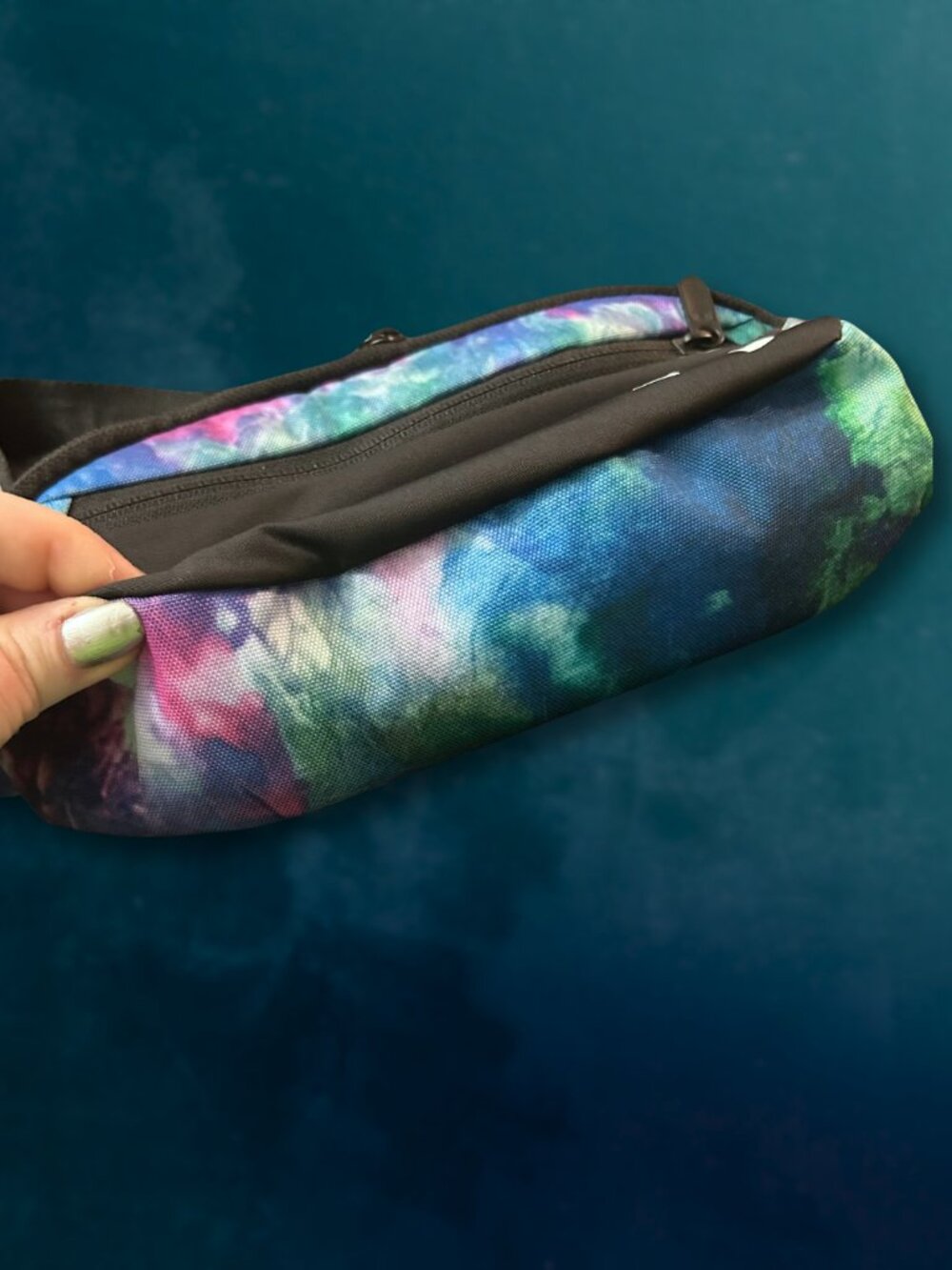 Under Armour Flex Waist Bag Fanny Pack Tie Dye Purple Teal Blue Pink - Picture 13 of 14